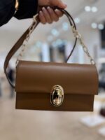 WhatsApp Image 2025-11-14 at 14.14.06_12459200