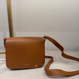 Geanta Coccinelle Iris Crossbody Cuir